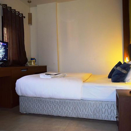 Hotel Chandragupta Ujjain Exterior photo
