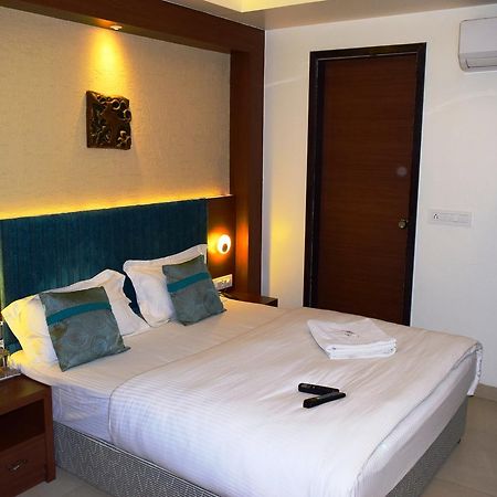 Hotel Chandragupta Ujjain Exterior photo